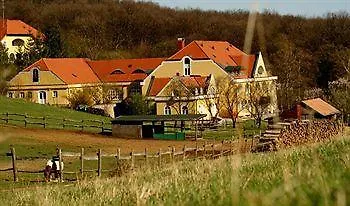 Cseri Kastélyszálló 3*