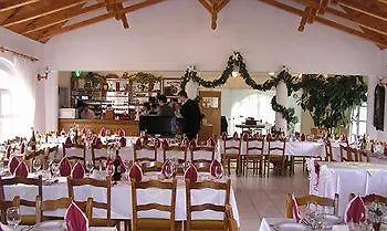 Cseri Kastelyszallo Hotel 3*